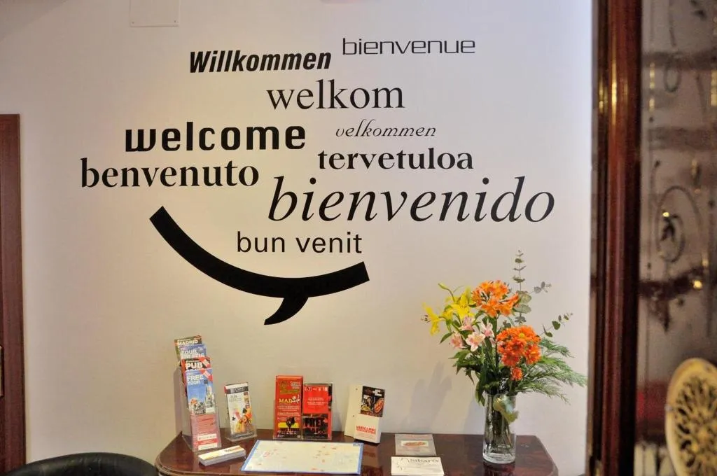 Lobby, Hostal Castilla I, Madrid
