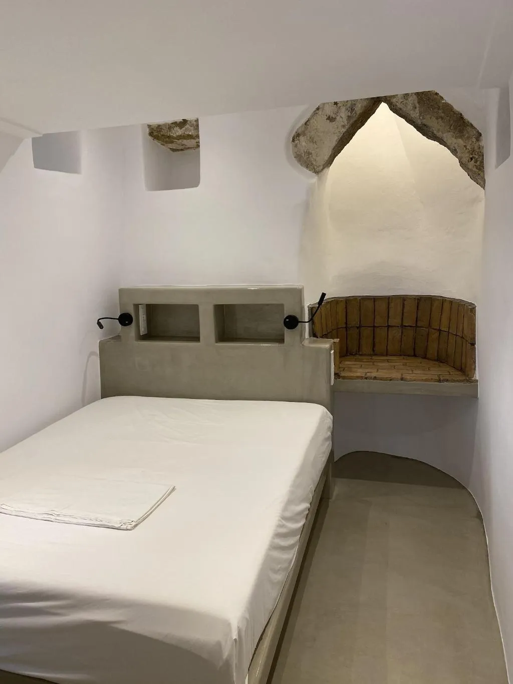 Room, Flaskos Suites, Mykonos