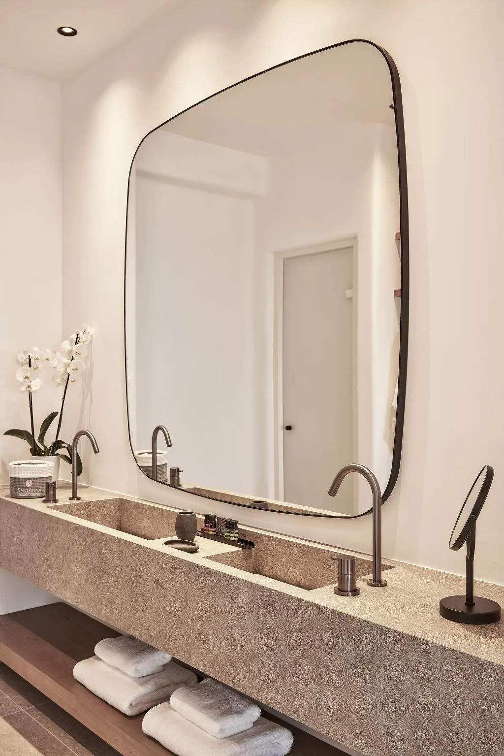 SUITE DELUXE WITH PRIVATE POOL Room, SantAnna Luxury Suites, Santorini