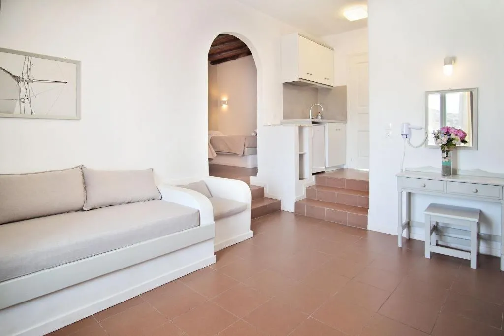 Room, Kritikakis Village Apartments, Santorini
