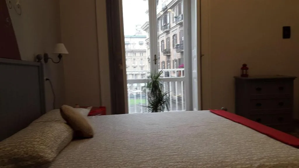 Room, B&B Napul'art, Naples