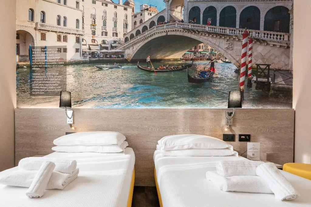 Room KING SIZE BED Room, Jet Hotel, Sure Hotel Collection by Best Western, Milan