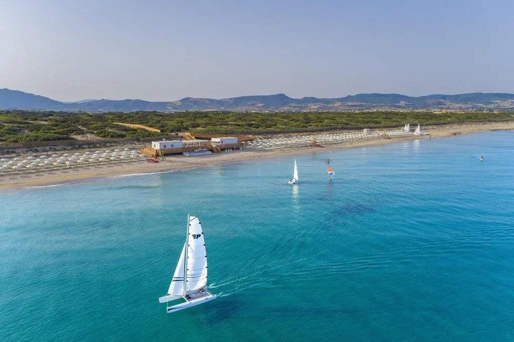 Sports and Entertainment, Is Serenas Badesi Resort, Alghero