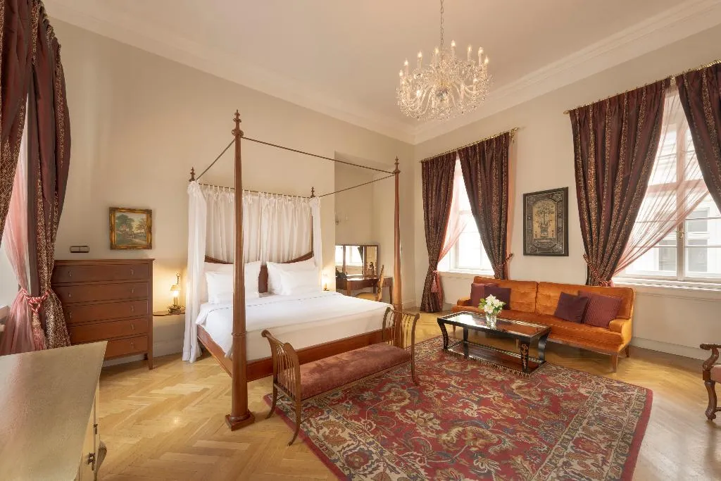 DOUBLE EXECUTIVE KING BED Room, The Mozart Prague, Prague