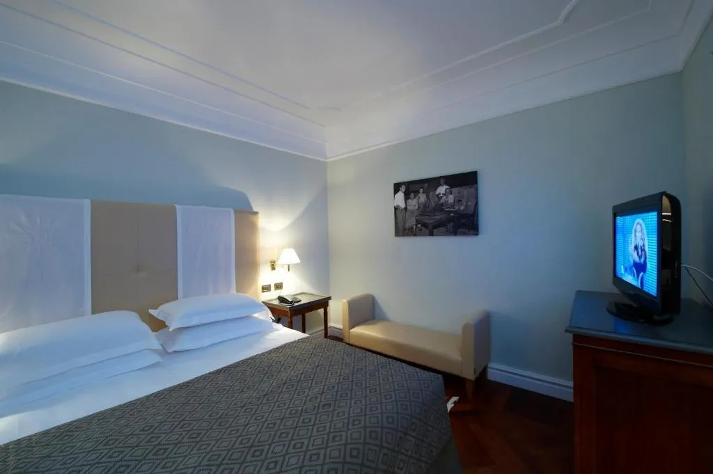 Double or Twin EXECUTIVE Room, Grand Hotel Piazza Borsa, Palermo