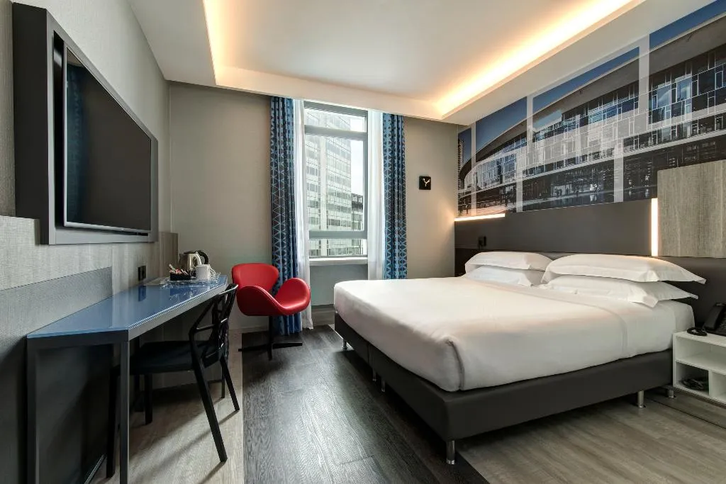 DOUBLE STANDARD Room, iQ Hotel Milano, Milan