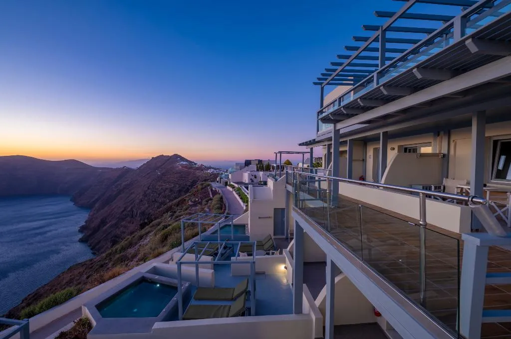 General view, Gizis Cliffside Suites, Santorini
