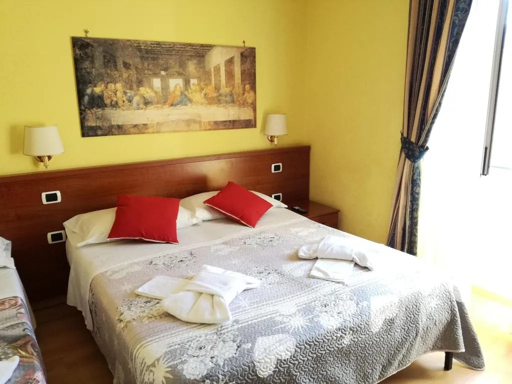 Room, La Casa Dellarte, Rome