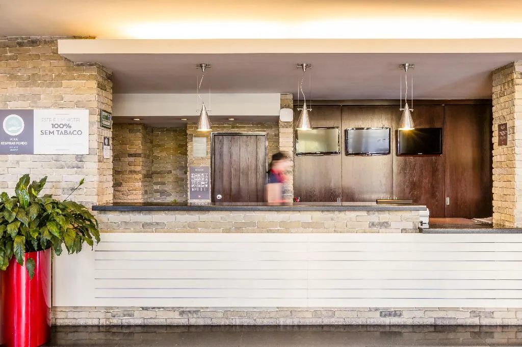 Lobby, Ibis Guimaraes, Porto