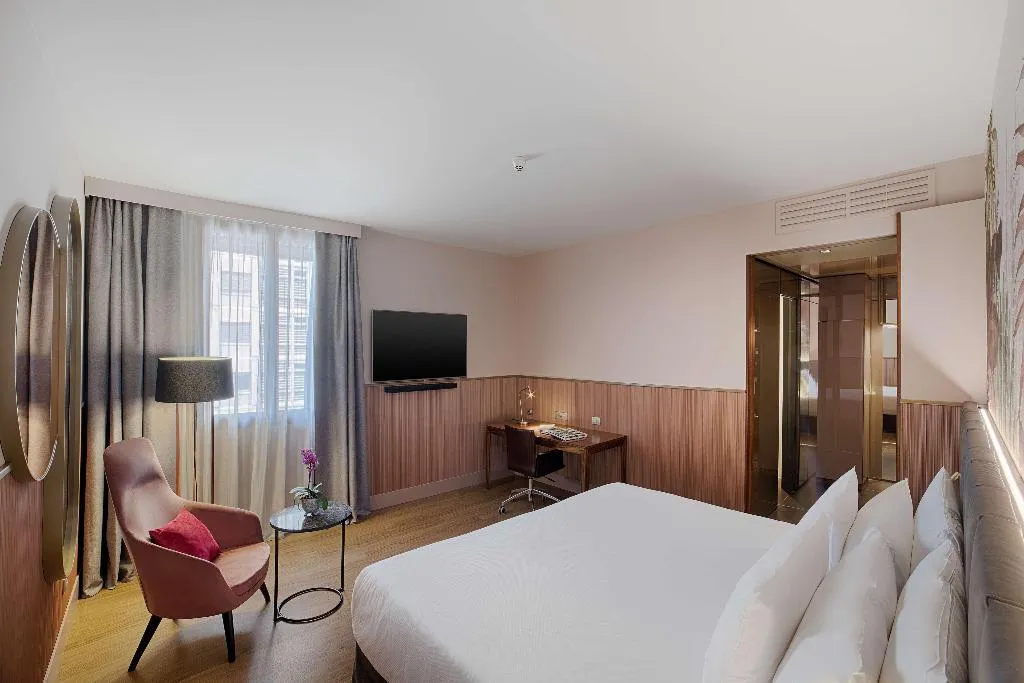 DOUBLE GRAND Room, NH Collection Milano Touring, Milan