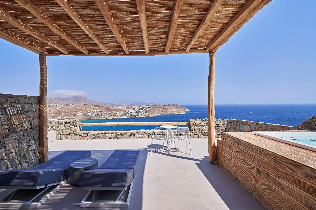 Room, Radisson Blu Euphoria Resort, Mykonos