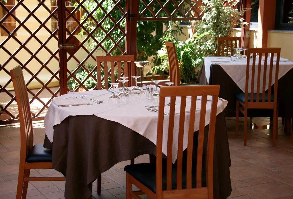 Restaurant, Setar, Cagliari