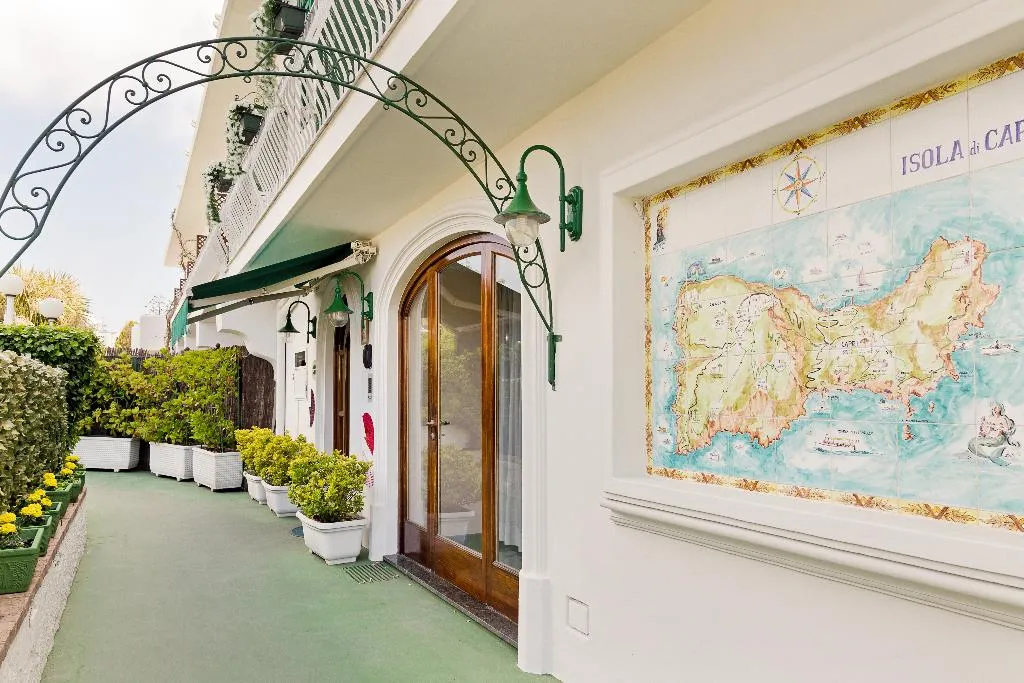 General view, Carmencita, Naples