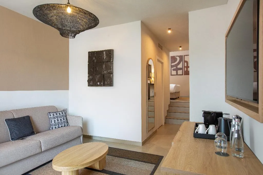 JUNIOR SUITE CAPACITY 4 Room, Mangia’s Sardinia Resort, Olbia