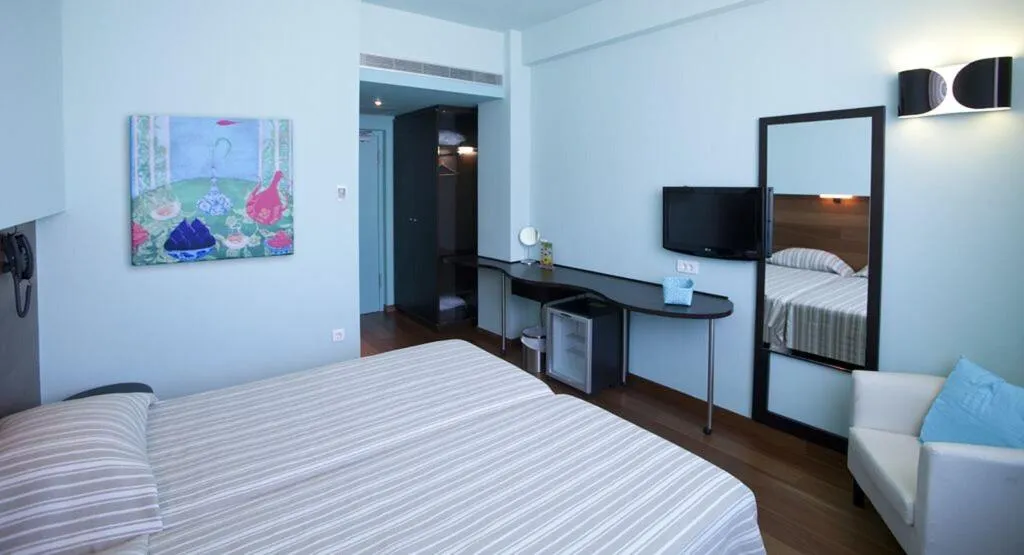TWIN DELUXE Room, Athens Center Square, Athens