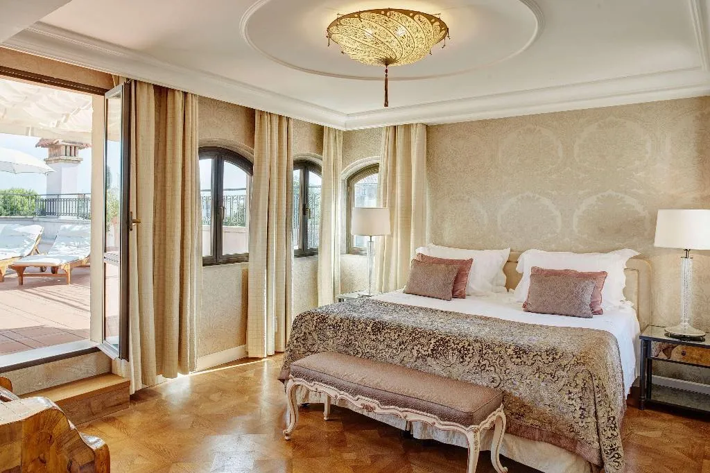 Room, Hotel Cipriani, A Belmond Hotel, Venice, Venice