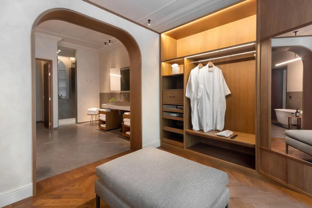 SUITE COMFORT Room, Alma Barcelona, Barcelona