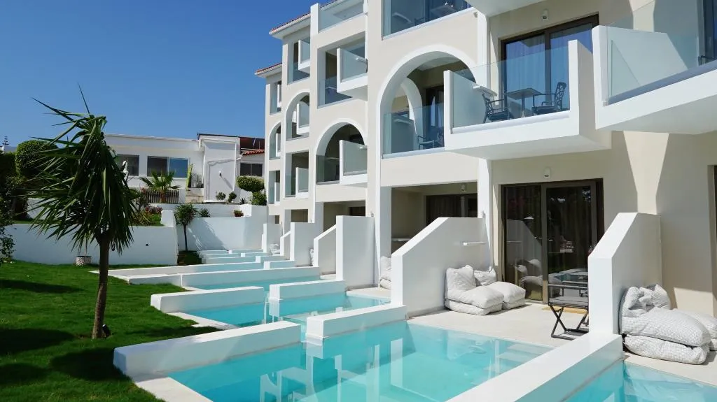JUNIOR SUITE WITH PRIVATE POOL Room, Diana Palace Hotel Zakynthos, Zante