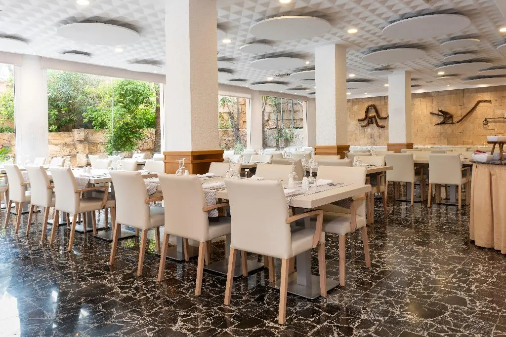 Restaurant, Valentin Reina Paguera - Adults only, Majorca