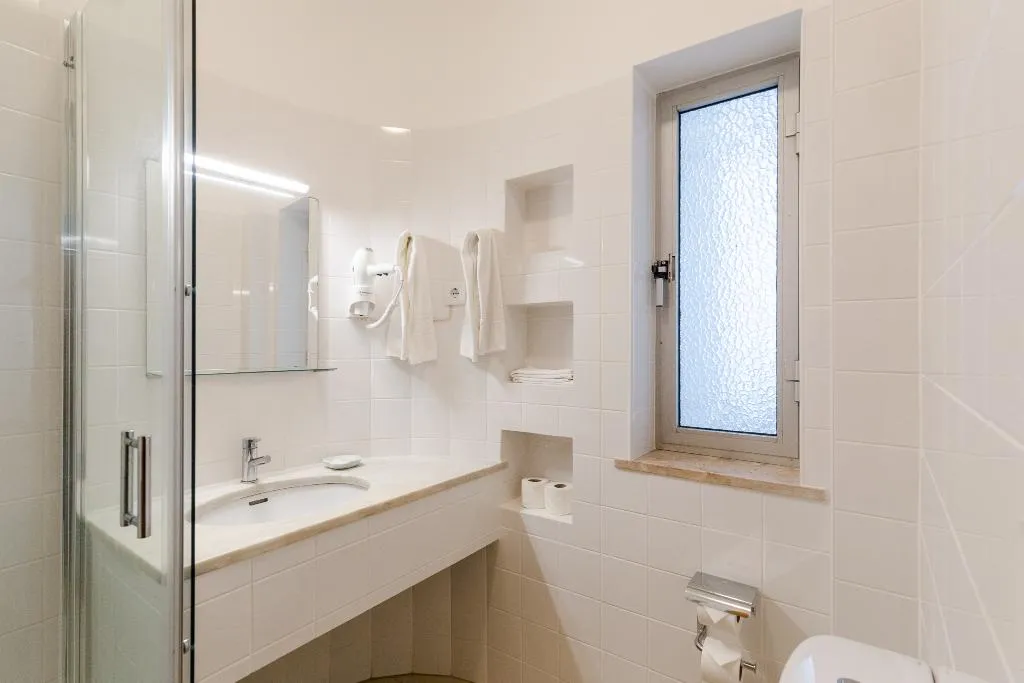 APARTMENT THREE BEDROOMS Room, Pinhal Da Marina, Algarve