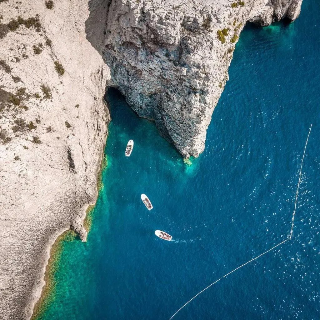 Sports and Entertainment, Violeta Hvar, Split