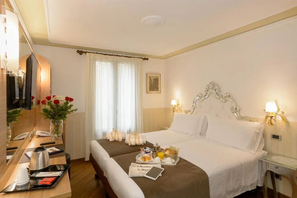Double or Twin SUPERIOR Room, UNA HOTELS Ala Venezia - Adults +16, Venice