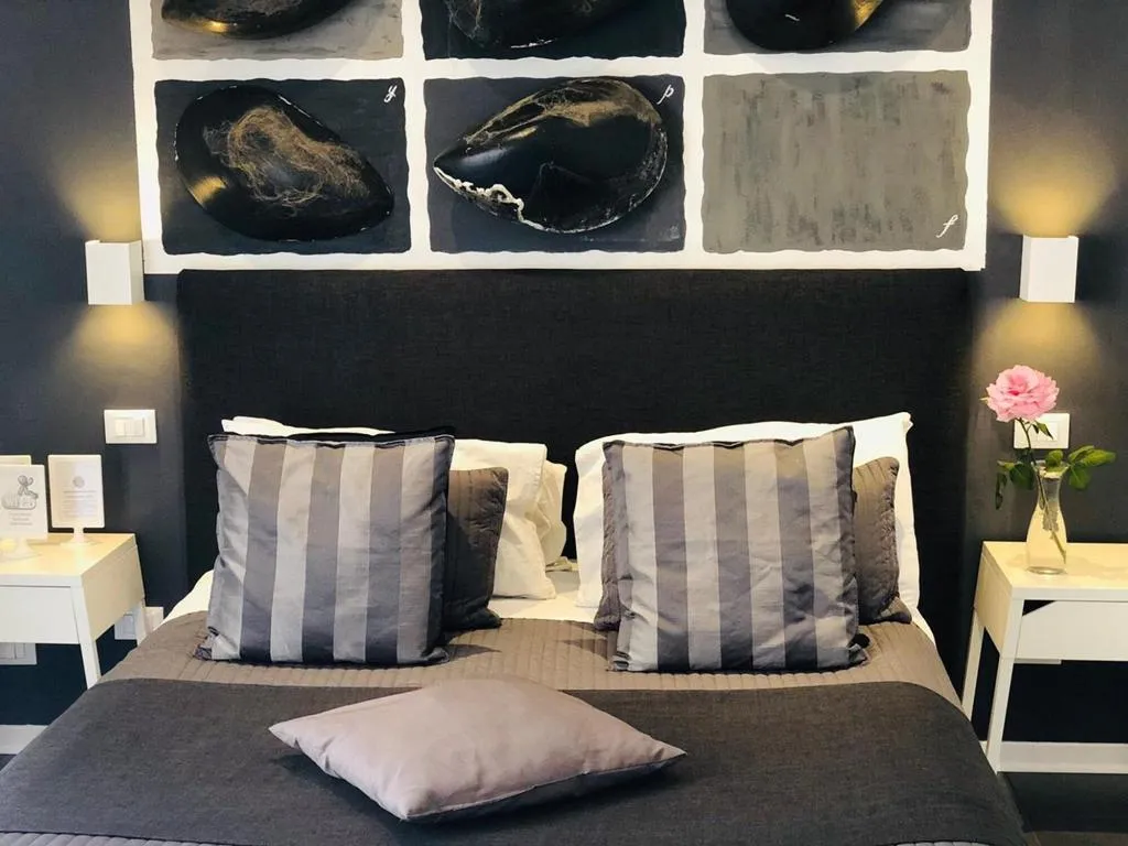 Room, Antichi Colori, Palermo