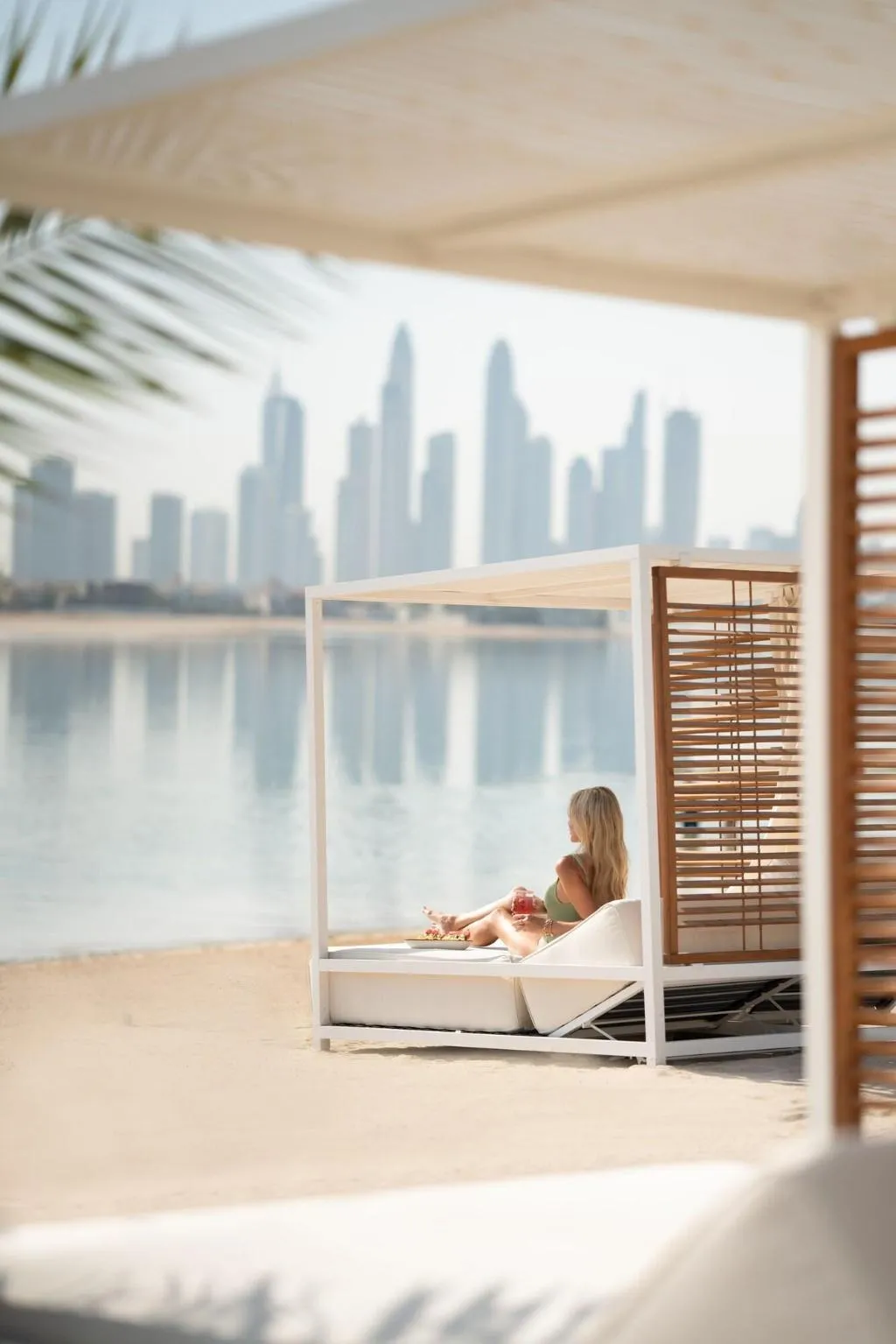 Beach, Raffles The Palm Dubai, Dubai
