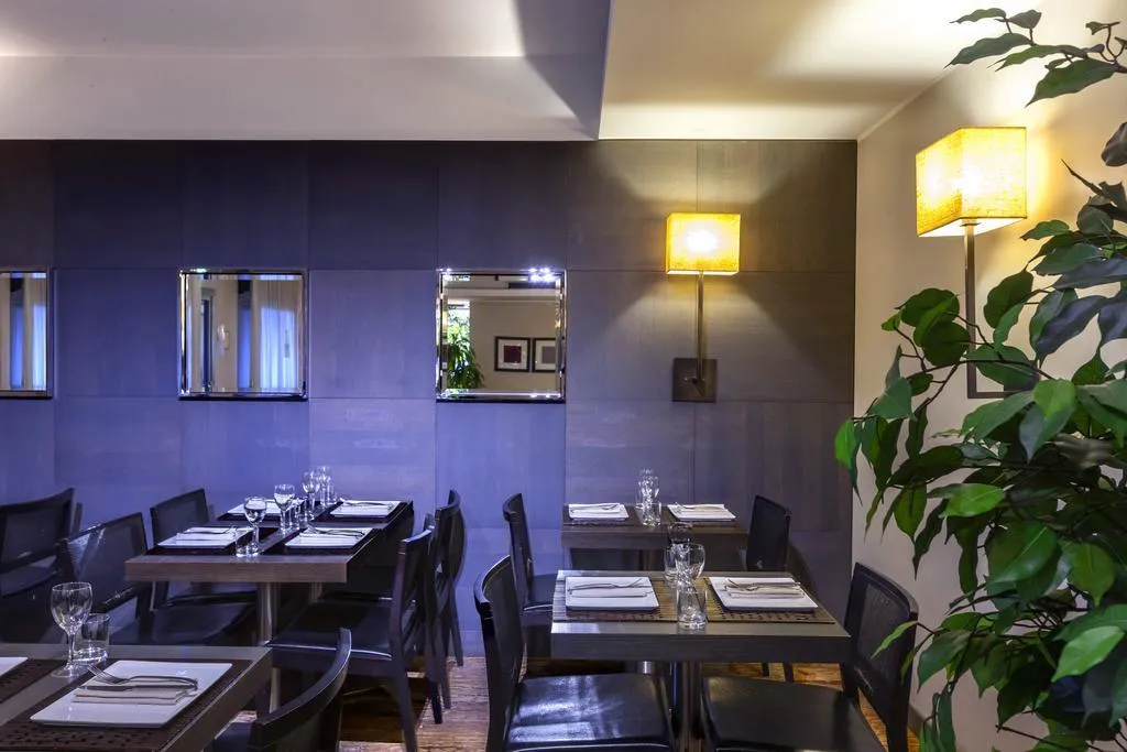 Restaurant, Living Hotel Milano, Milan