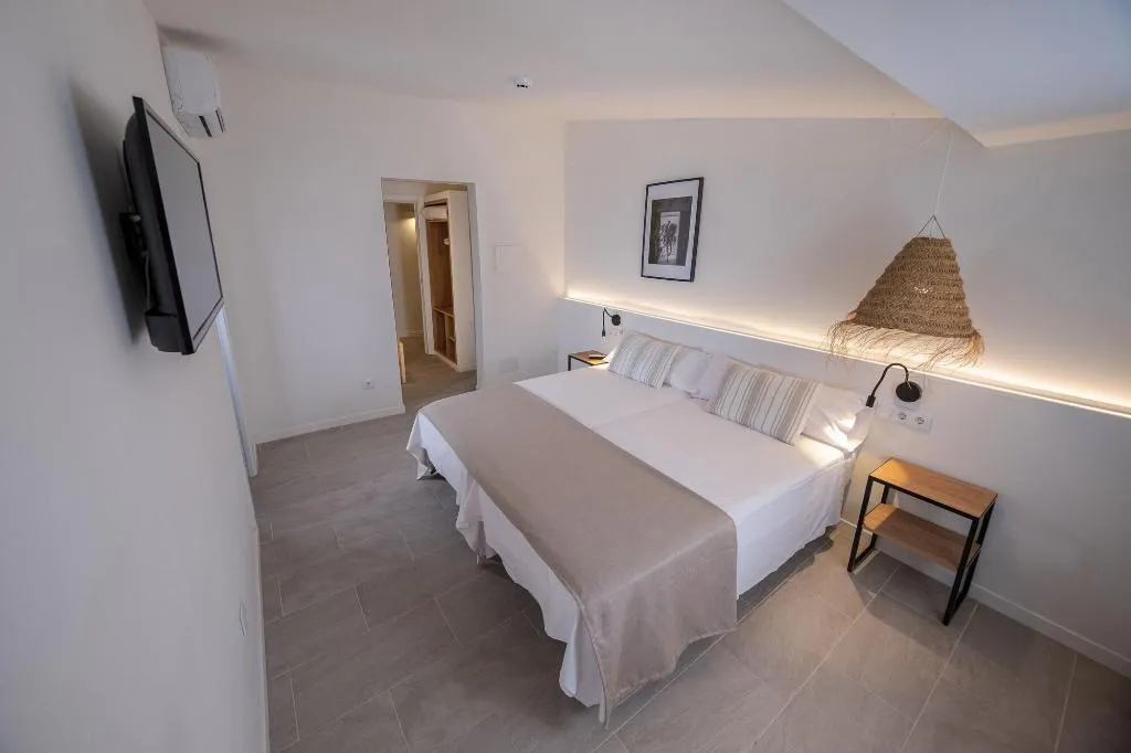 Room, Hotel Tres Tocs, Menorca
