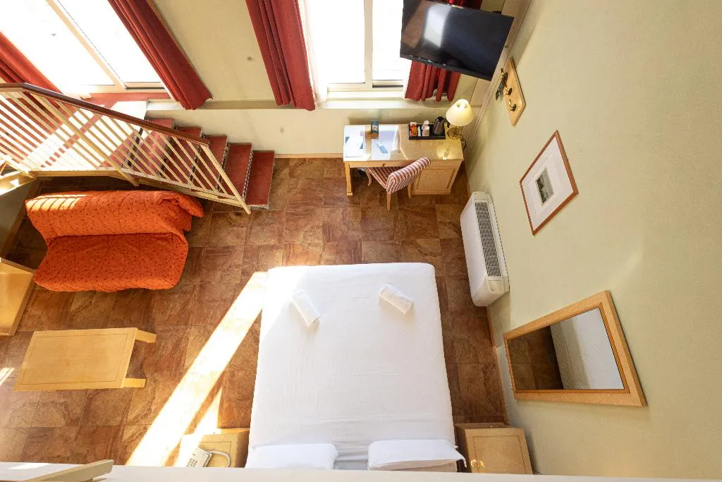 FAMILY ROOM CLASSIC Room, LVG Hotel Collection - Belvedere San Gottardo, Milan