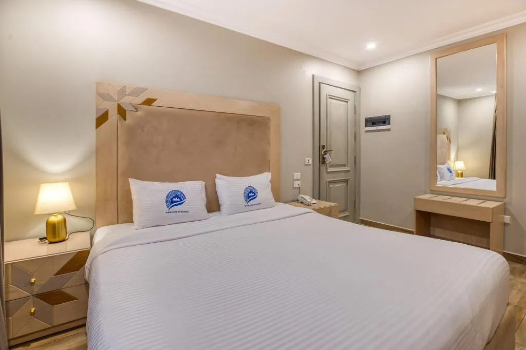 Room, Mamluk Pyramids Hotel, Cairo