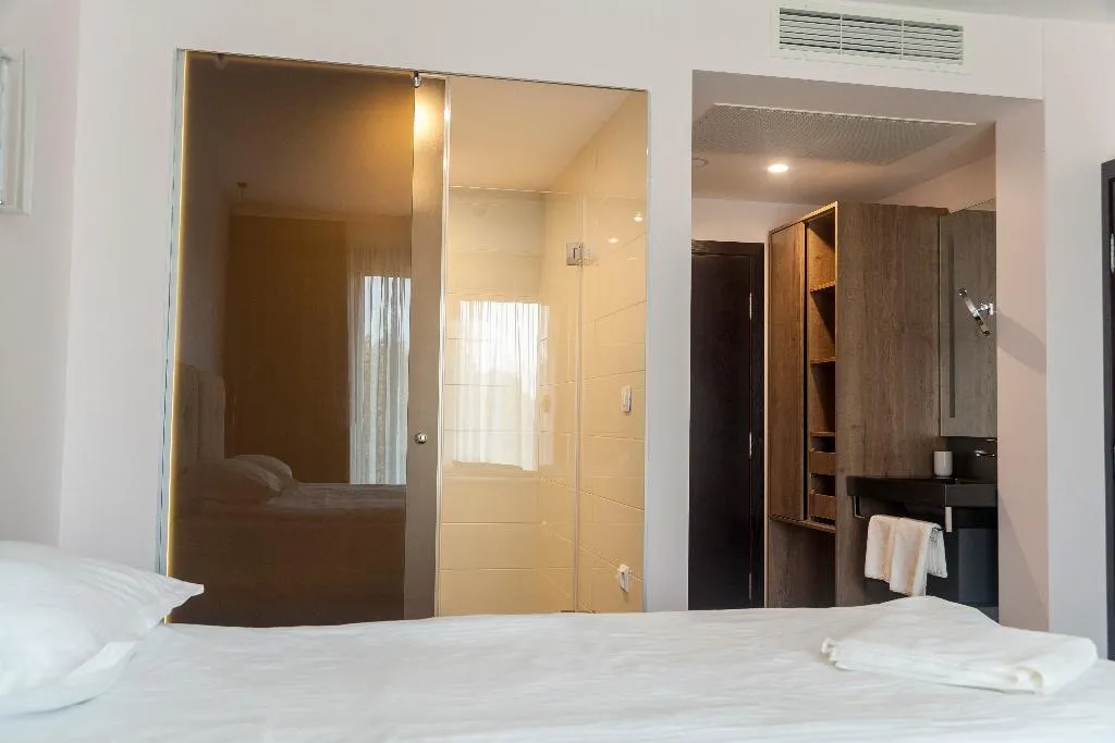 DOUBLE SINGLE USE STANDARD Room, Amiral, Varna