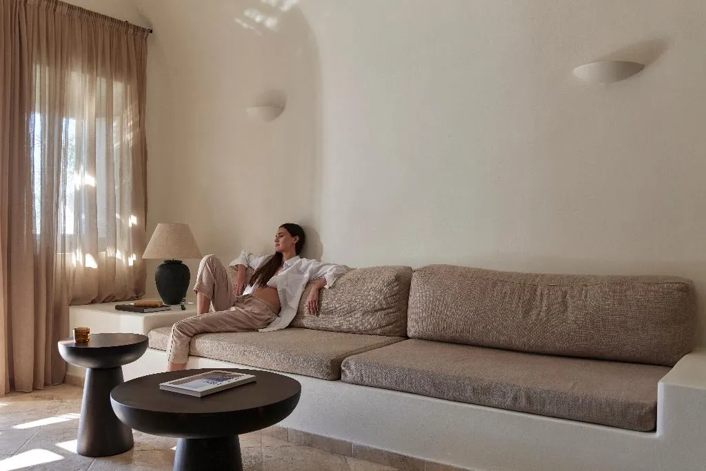 SUITE WITH JACUZZI Room, San Antonio, Santorini