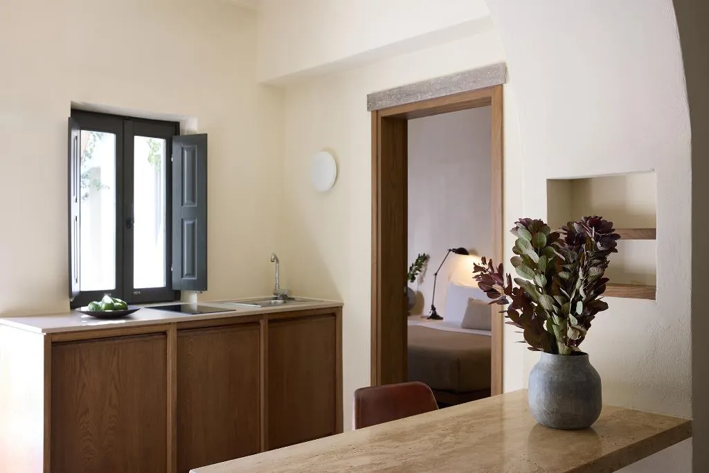 APARTMENT CAPACITY 3 Room, Bellonias Villas, Santorini