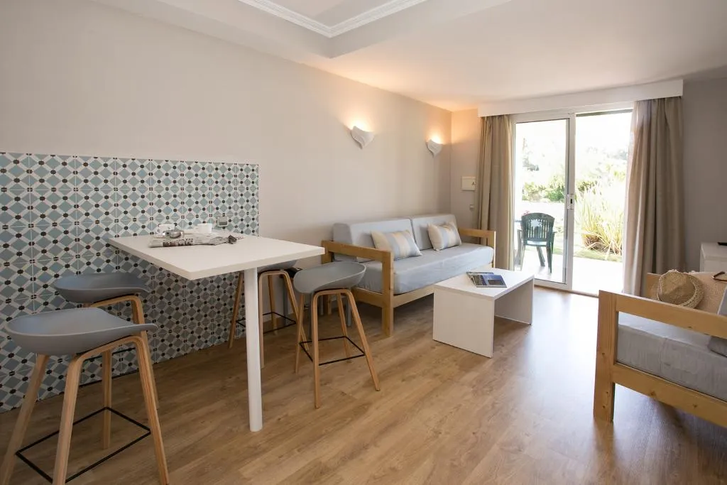 APARTMENT ONE BEDROOM Room, Minura Cala Galdana & Apartamentos d´Aljandar, Menorca