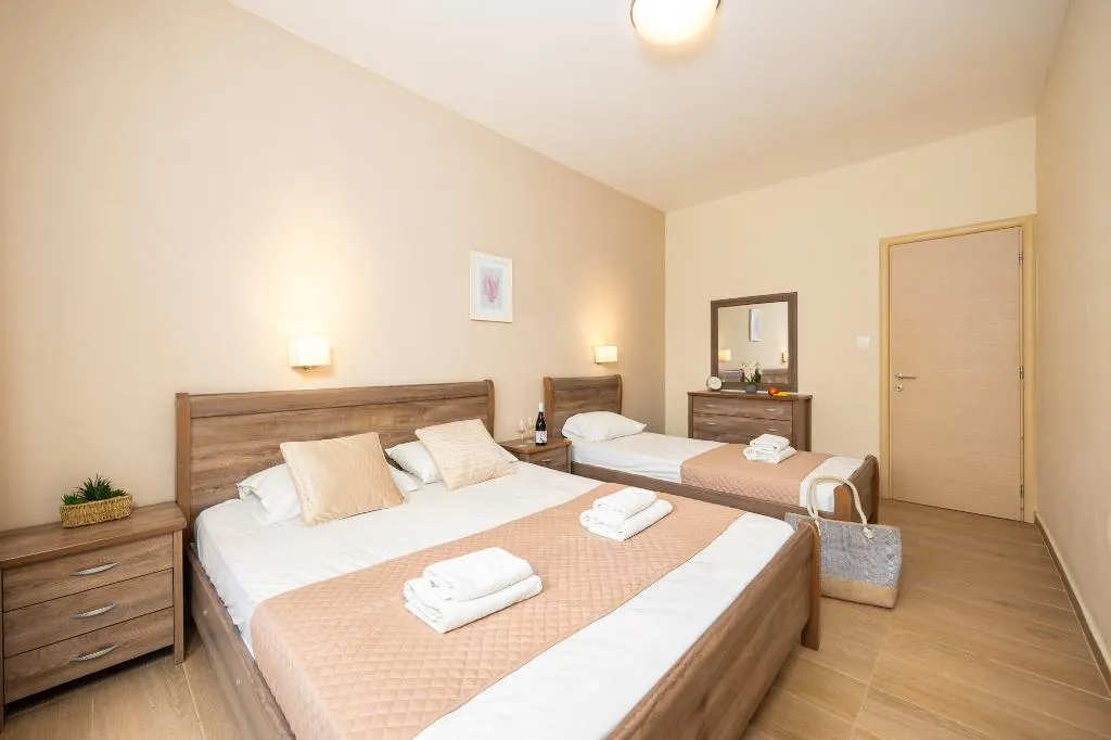 APARTMENT TWO BEDROOMS Room, Koulouris Beach, Corfu