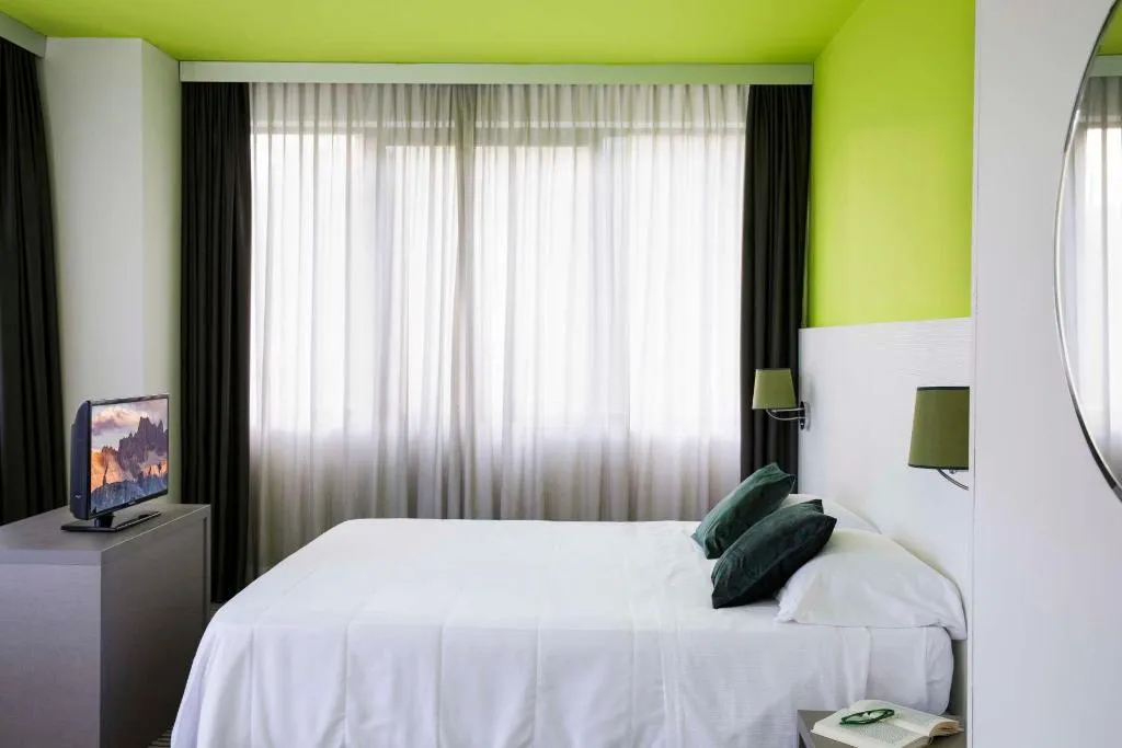 Room, The Caesar Hotel Roma, Rome