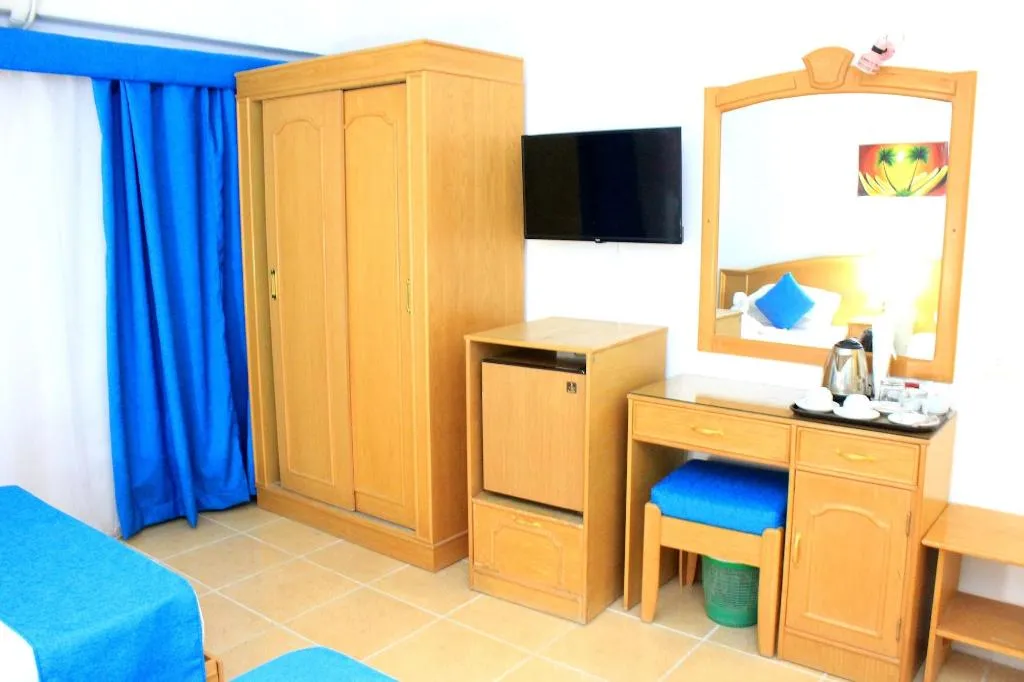 Room, Grand Blue St Marea Hotel & Aqua Park, Red Sea Riviera