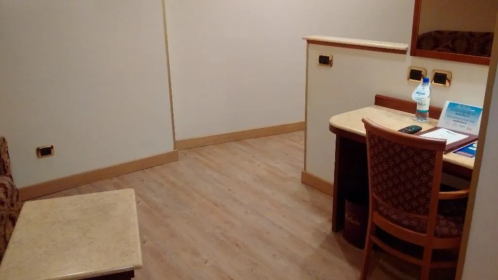 Room, King - Mokinba Hotels, Milan