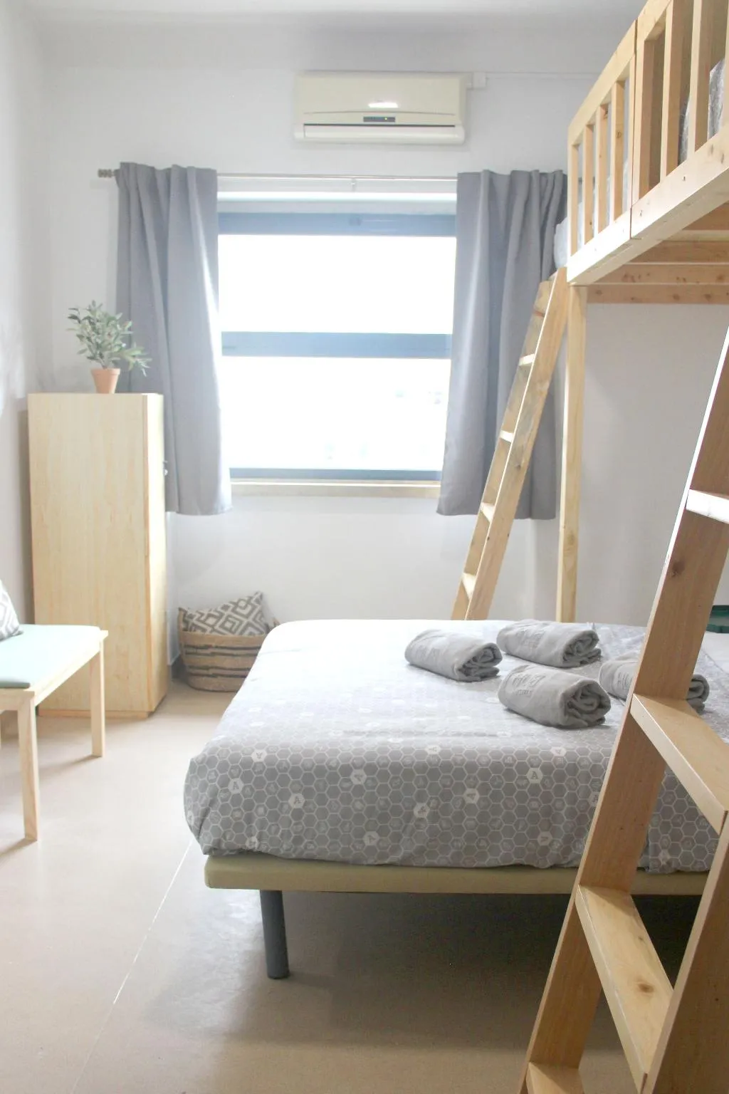 Bed in dormitory CAPACITY 4 Room, WOT Nomad Social, Lisbon