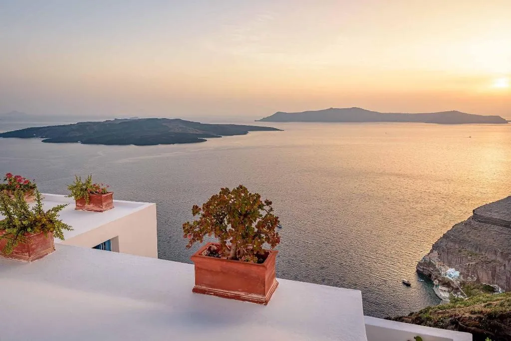 General view, Golden Grey Goose, Santorini