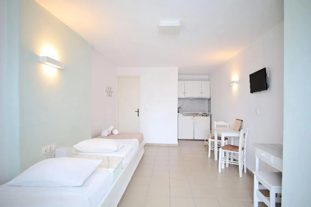 Room, Kritikakis Village Apartments, Santorini