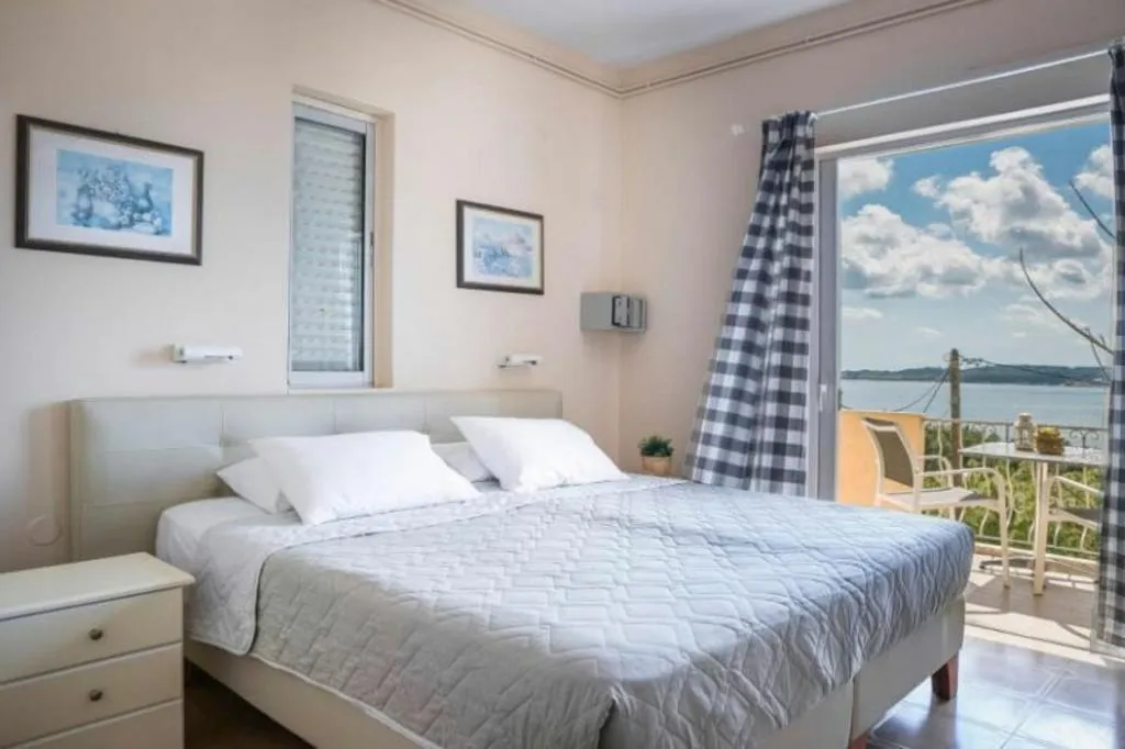 Room, Panorama Fanari Studios & Apartments, Kefallinia