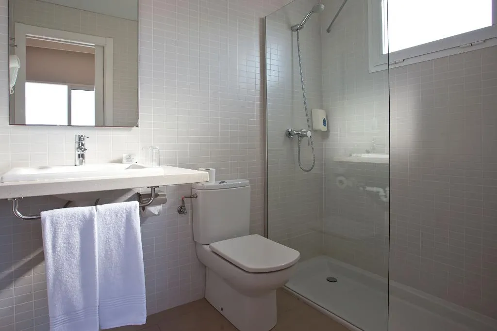 Double or Twin SEA VIEW Room, Playa Azul, Menorca