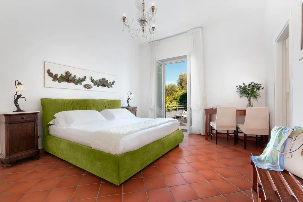 JUNIOR SUITE CAPACITY 1 Room, Villa Oriana Relais, Naples