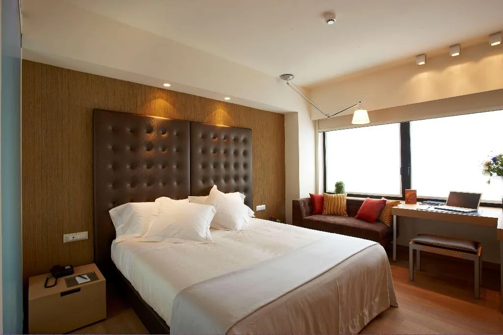 Room, Devero Hotel & Spa, BW Signature Collection, Milan