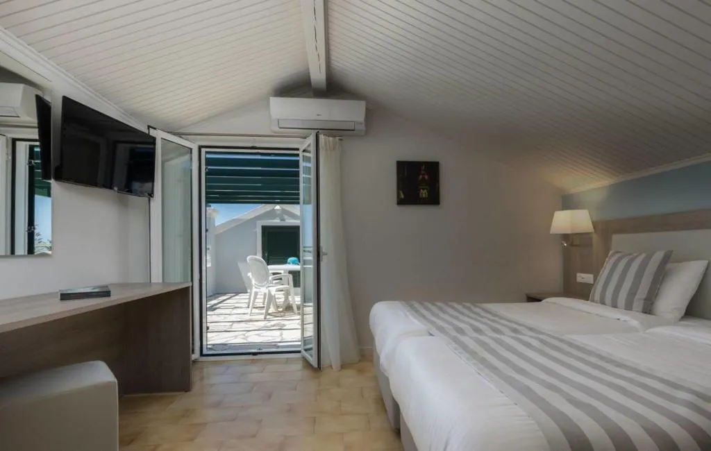 Room DUPLEX Room, Acharavi Beach Hotel, Corfu