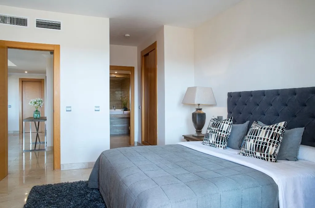 APARTMENT TWO BEDROOMS Room, Quartiers Marbella Apartments, Costa Del Sol