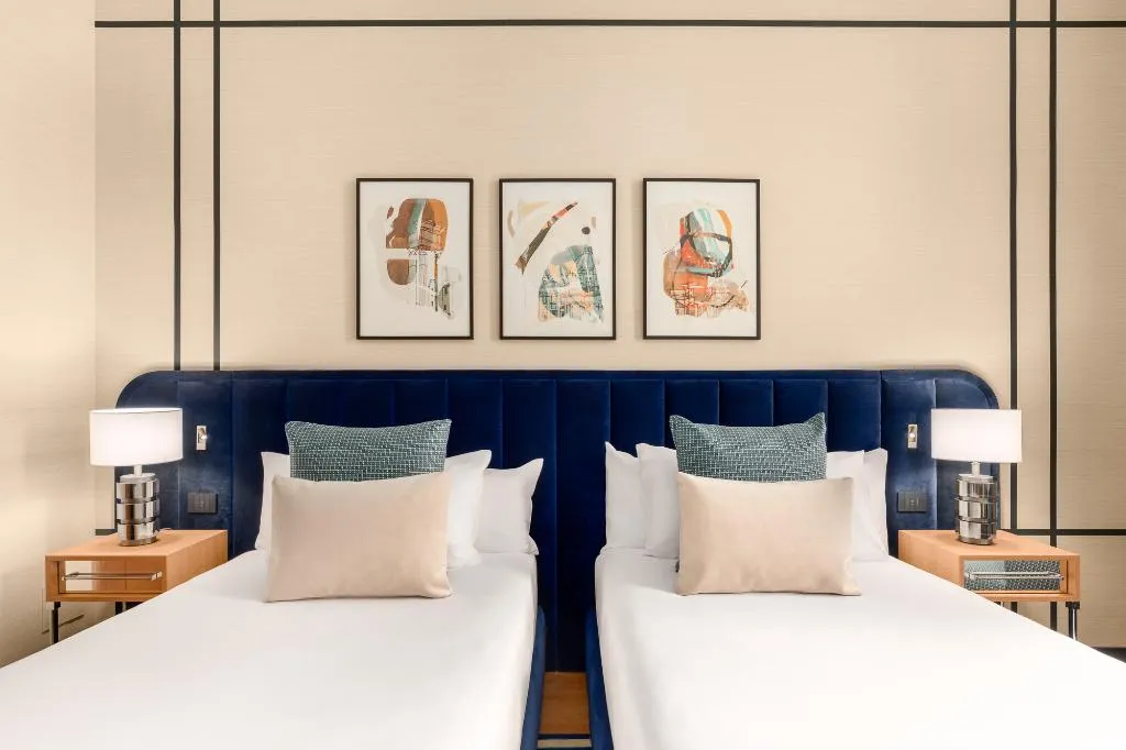 DOUBLE SUPERIOR Room, Room Mate Collection Mia, Rome Colosseum, Rome
